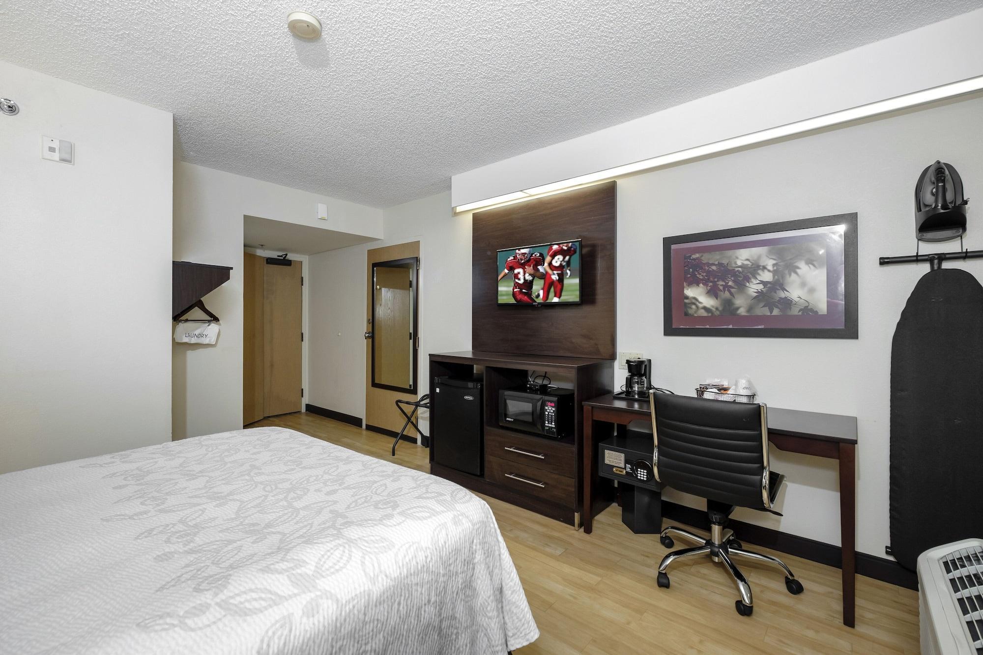 Red Roof Inn Plus+ Palm Coast Exterior photo